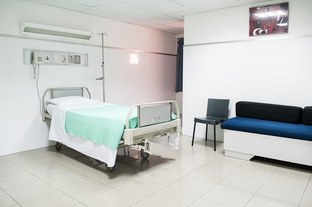 Private hospital room illustrating inpatient healthcare planning for retirees